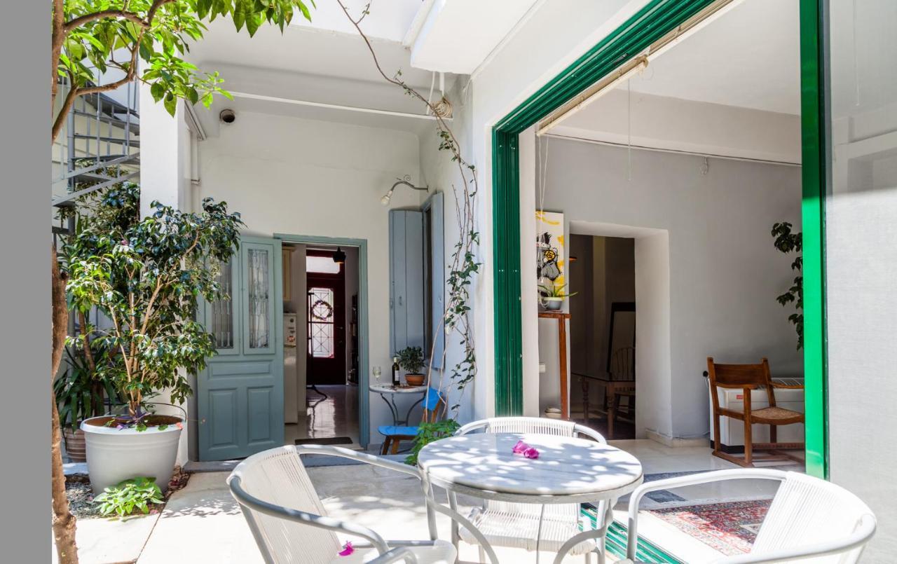 Athenian Yard Near Acropolisヴィラ エクステリア 写真